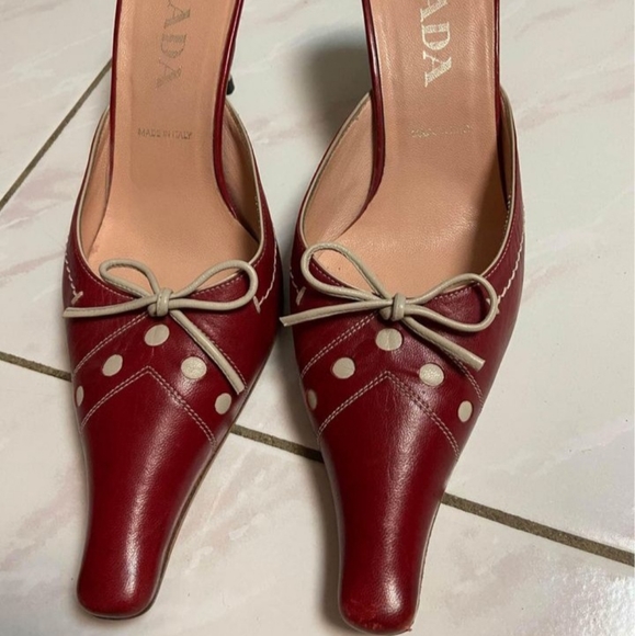 SALE**100%PRADA RED 👠 HEELS made in Italy 🇮🇹 - Picture 4 of 6